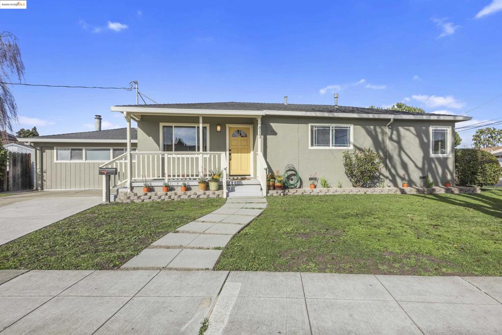 813 Adeline St | Similar Property Thumbnail 4