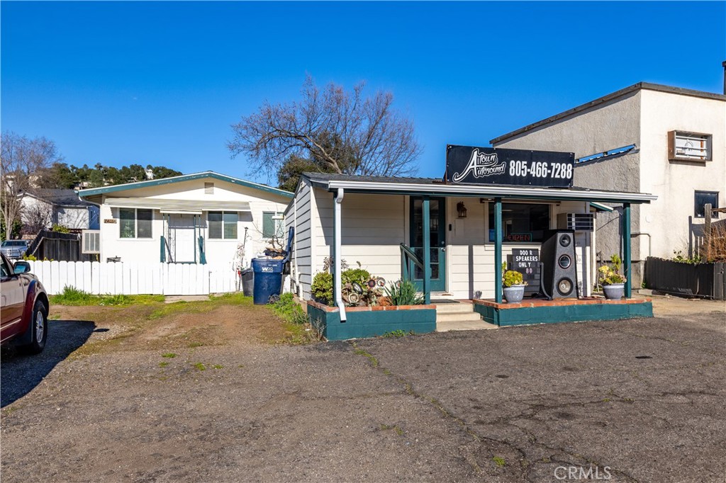 7405 El Camino Real | Similar Property Thumbnail