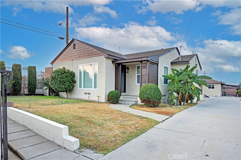 11548 Burke Street | Similar Property Thumbnail