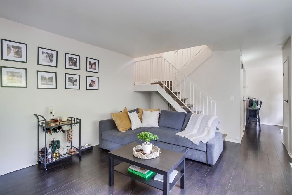 1453 Melrose Ave , #8 | Similar Property Thumbnail