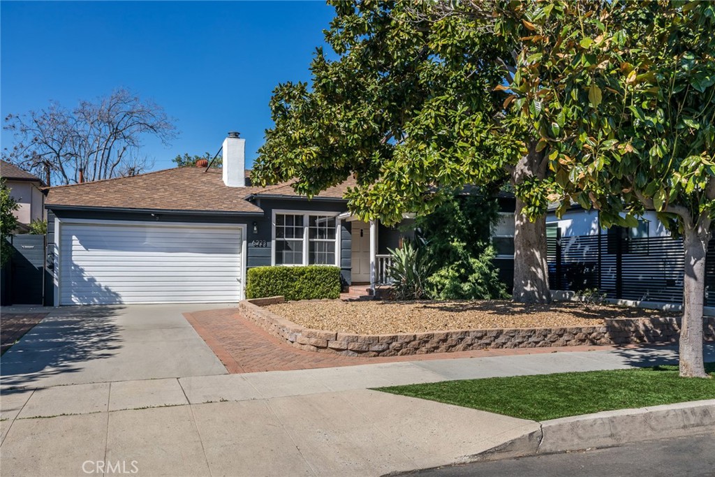 6223 Carpenter Avenue, North Hollywood, CA 91606