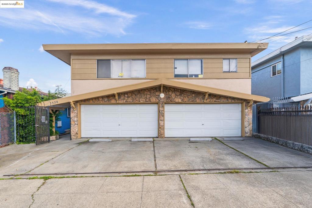 3520 Custer St | Similar Property Thumbnail