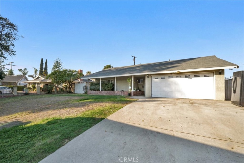 3145 E Point Cedar Drive | Similar Property Thumbnail