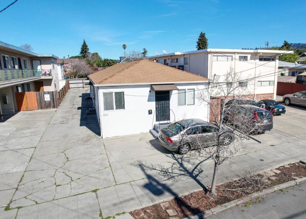 1431 Dwight Way | Similar Property Thumbnail