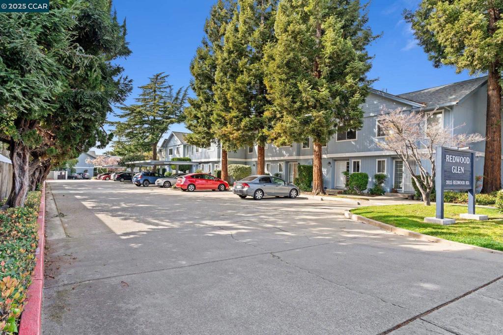 20115 Redwood Rd , #6 | Similar Property Thumbnail 3