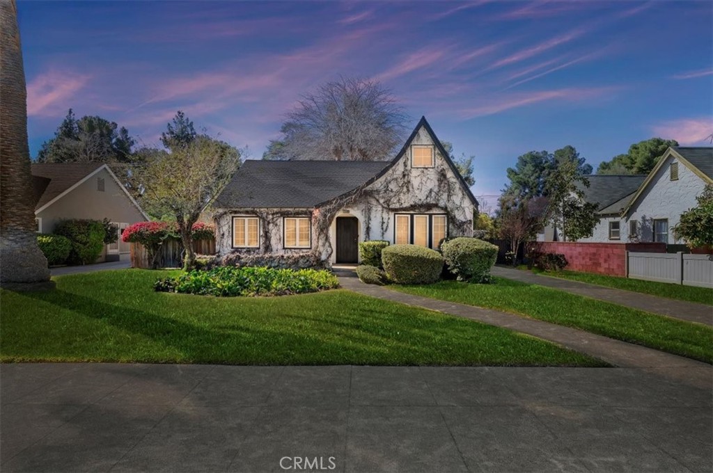 6051 Riverside Avenue | Similar Property Thumbnail