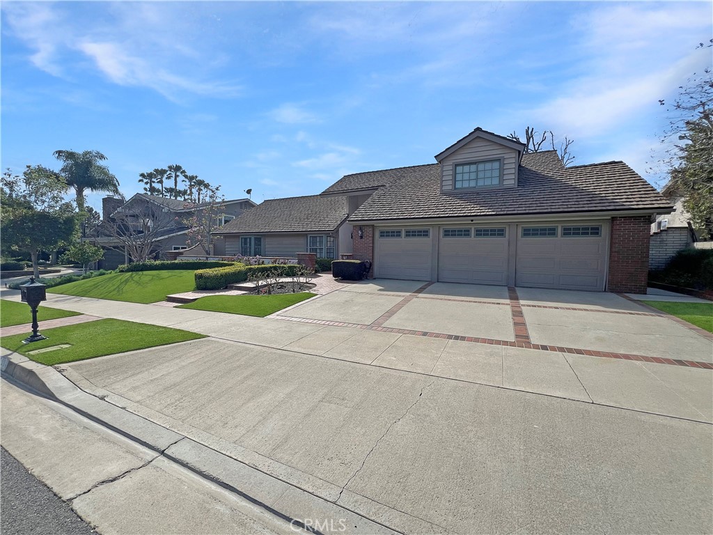 1698 N Chumash Street | Similar Property Thumbnail