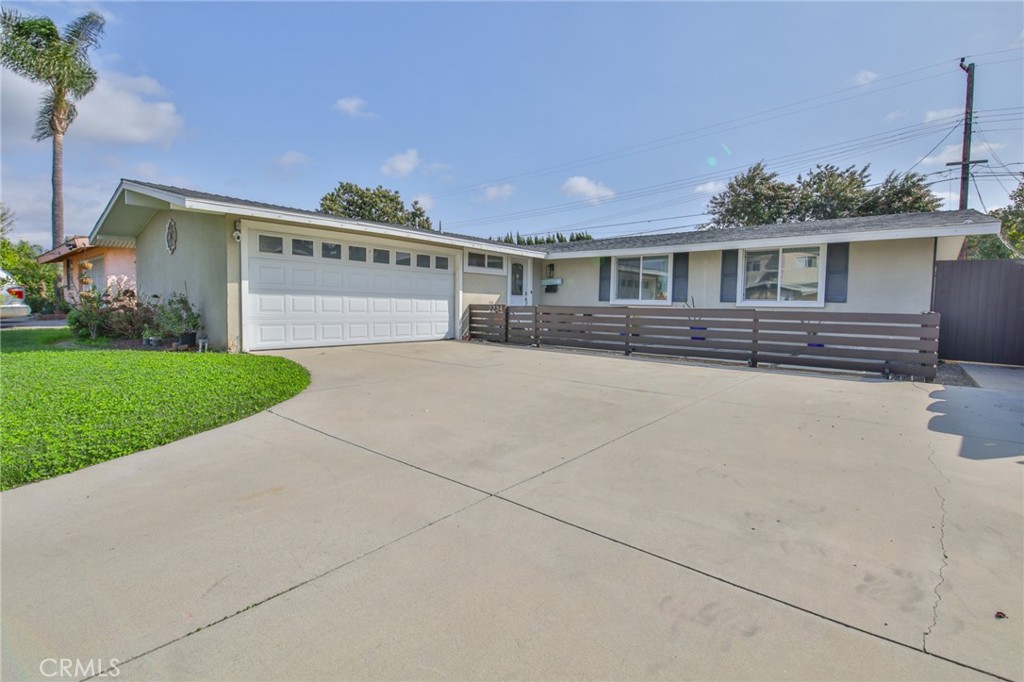 2234 W Palm Avenue | Similar Property Thumbnail