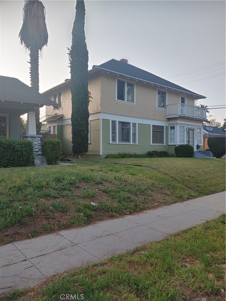 3857 Pine Street | Similar Property Thumbnail