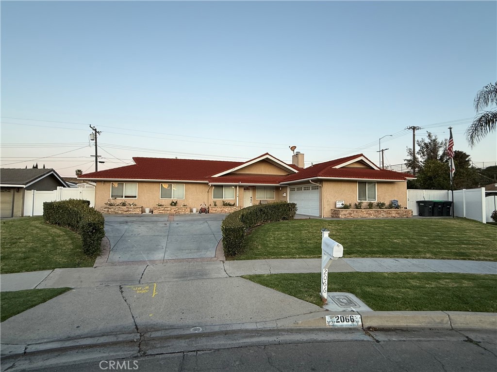 2066 N Sacramento Street | Similar Property Thumbnail