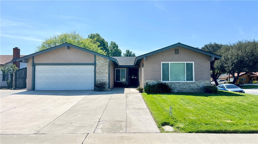 2912 E Hazeltine Street | Similar Property Thumbnail