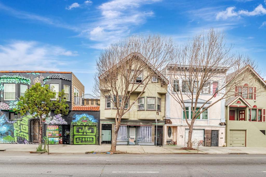 29242926 Cesar Chavez Street | Similar Property Thumbnail