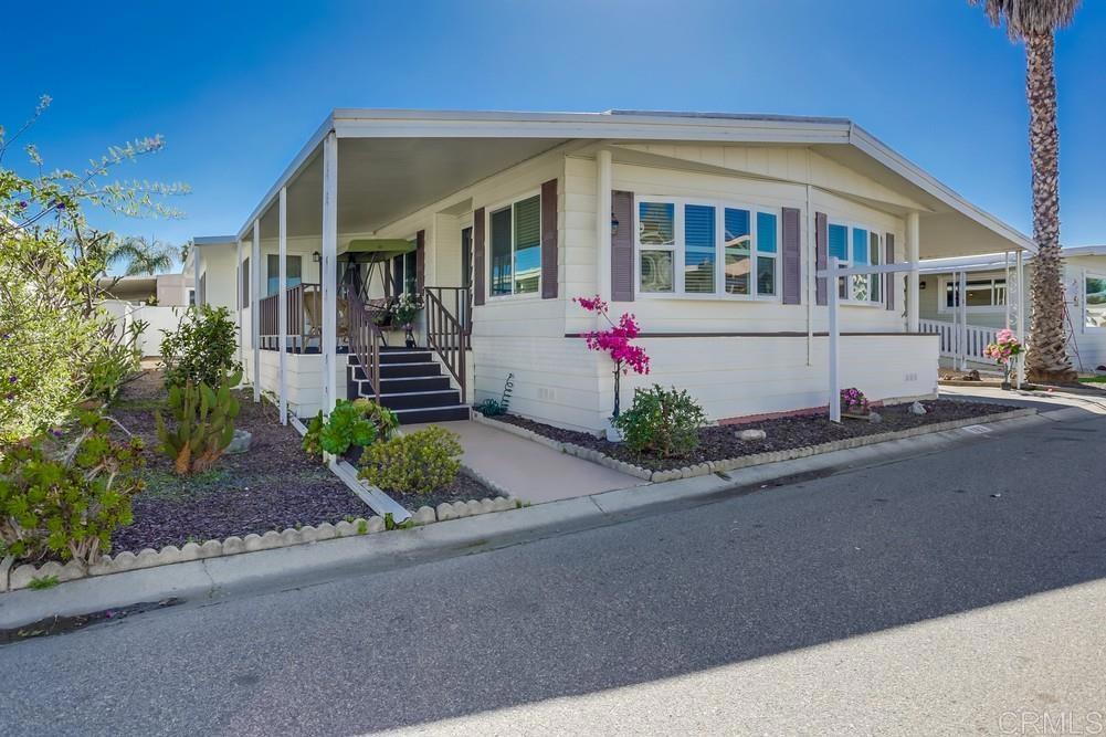 200 N El Camino Real , #102 | Similar Property Thumbnail