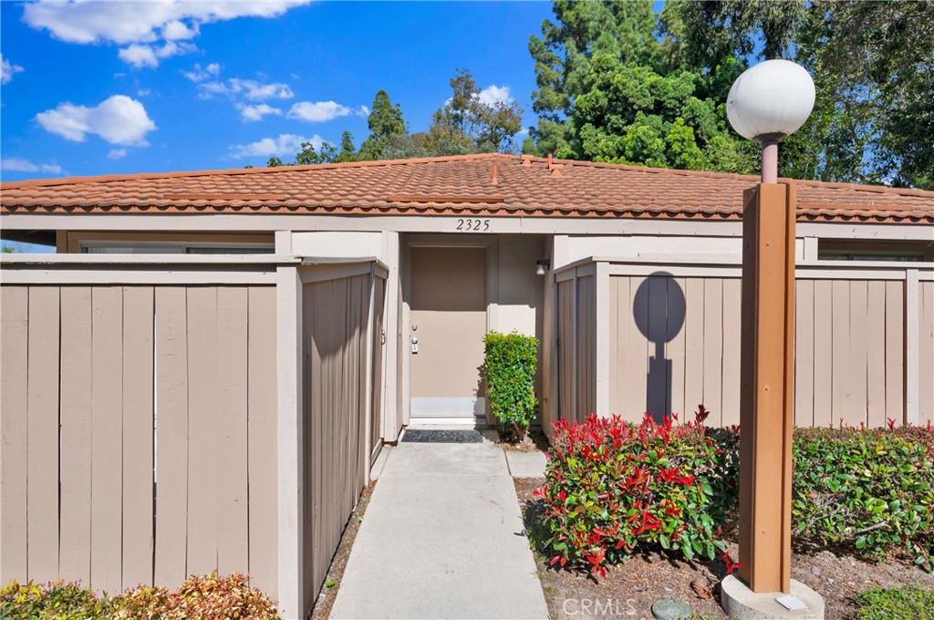 2325 Dahlia Drive | Similar Property Thumbnail