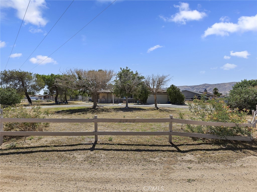 21909 Wren Street | Similar Property Thumbnail