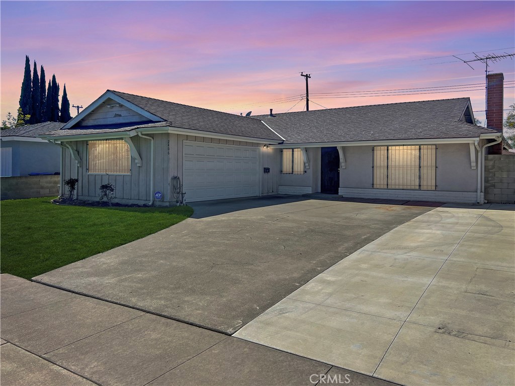 2406 S Pacific Avenue | Similar Property Thumbnail