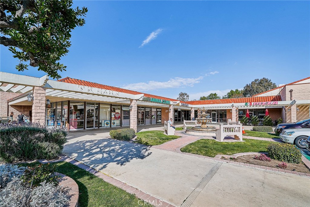 409 E Avenida De Los Arboles | Similar Property Thumbnail