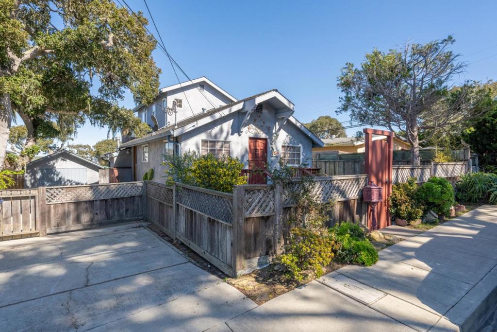 712 Cypress Street | Similar Property Thumbnail