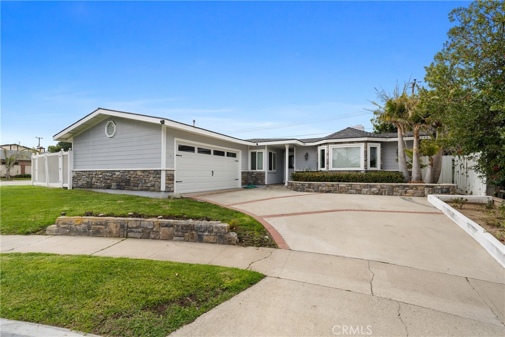 3245 Idaho Lane | Similar Property Thumbnail 7