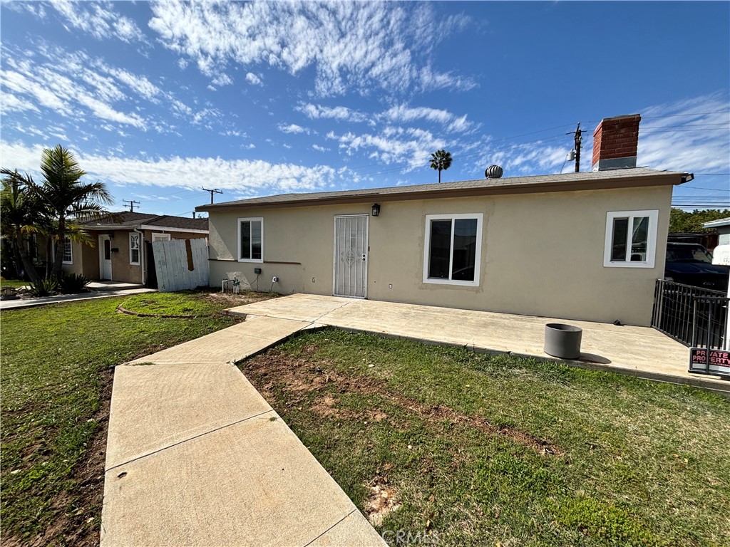 11755 Telechron Avenue | Similar Property Thumbnail