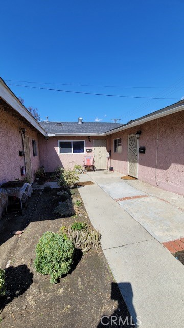 1236 N Dresden Place | Similar Property Thumbnail