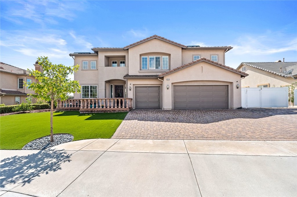 28313 Tiara Court, Highland, CA 92346