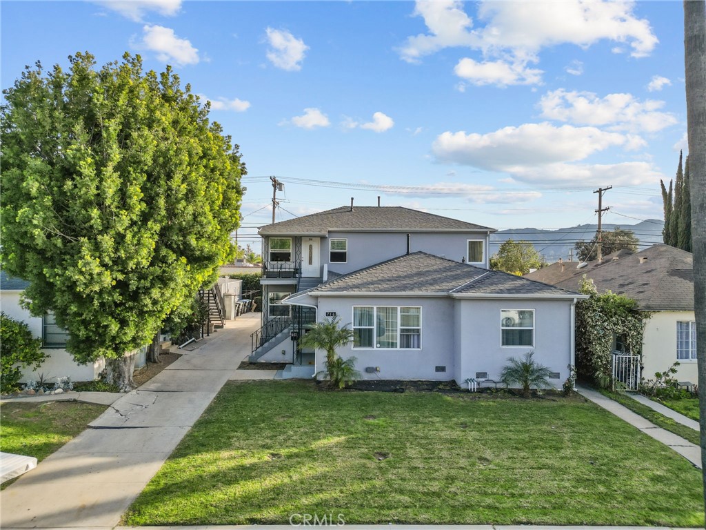 716 1/2 W Glenoaks Boulevard | Similar Property Thumbnail