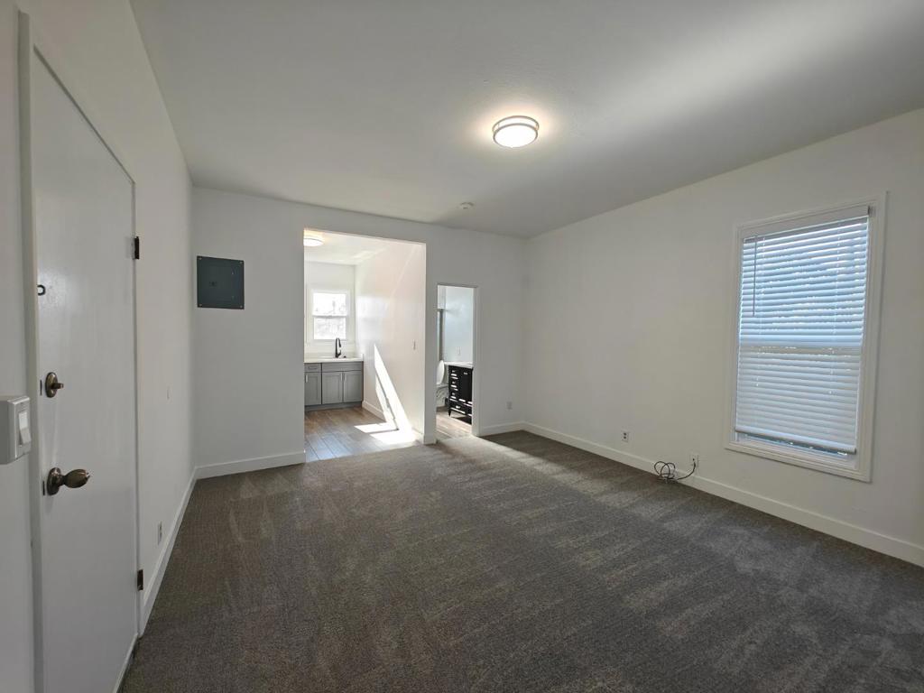 475 N 5Th Street, #Unit 3 | Similar Property Thumbnail