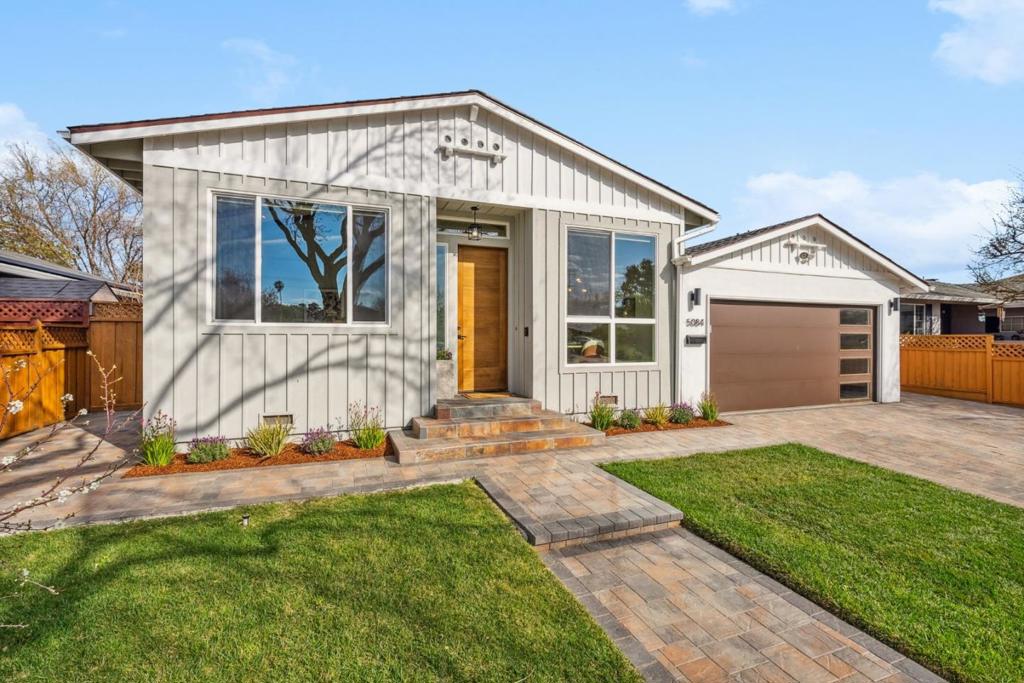 5084 Carm Avenue | Similar Property Thumbnail