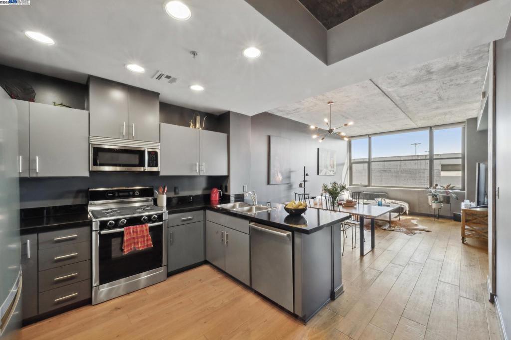 311 2Nd St , #709 | Similar Property Thumbnail