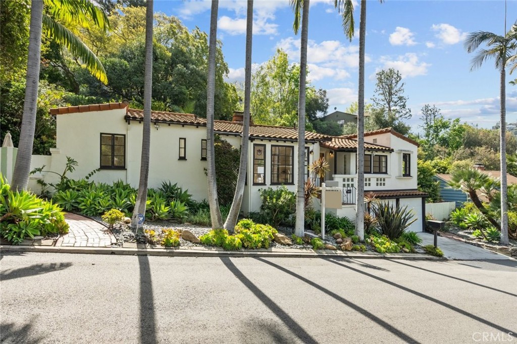 3254 Benda Street, Los Angeles, CA 90068