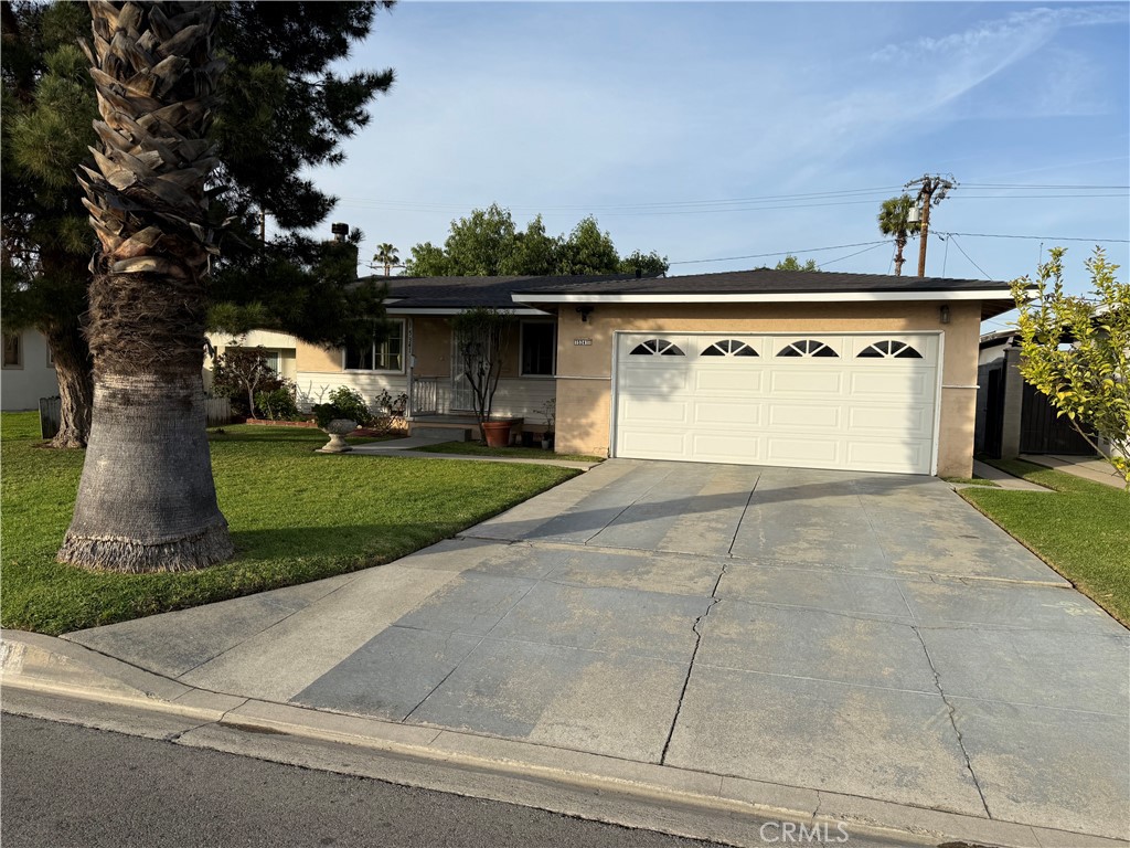 15341 Moccasin Street | Similar Property Thumbnail