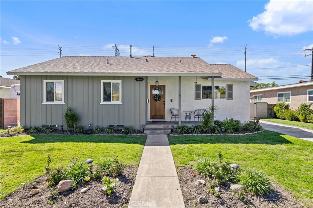 2661 Senasac Avenue | Similar Property Thumbnail