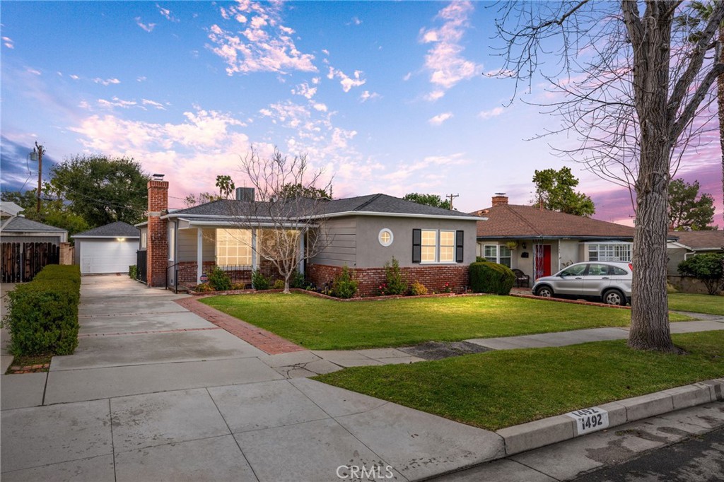 1492 Coolidge Avenue | Similar Property Thumbnail