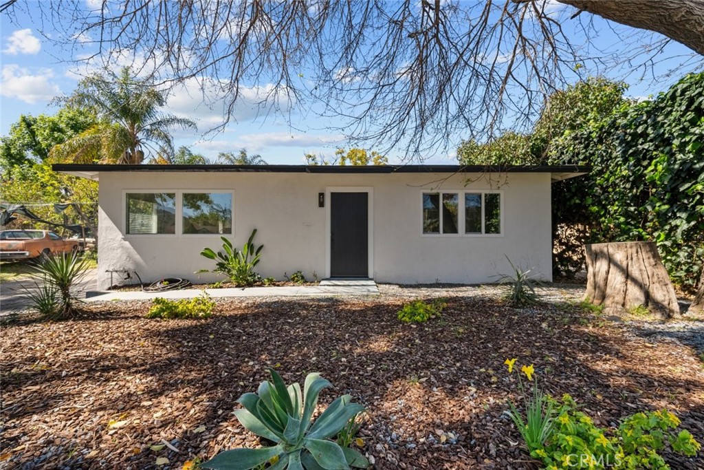421 W Valencia Avenue, Burbank, CA 91506