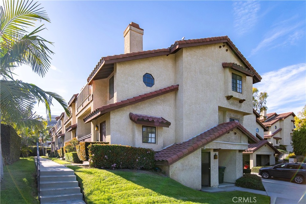 1239 E Whittier Boulevard | Similar Property Thumbnail