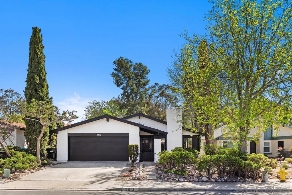 8613 Hydra Ln | Similar Property Thumbnail