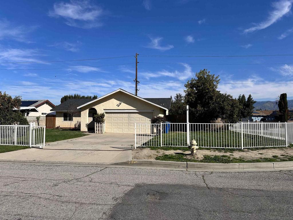 1948 E Gould St | Similar Property Thumbnail