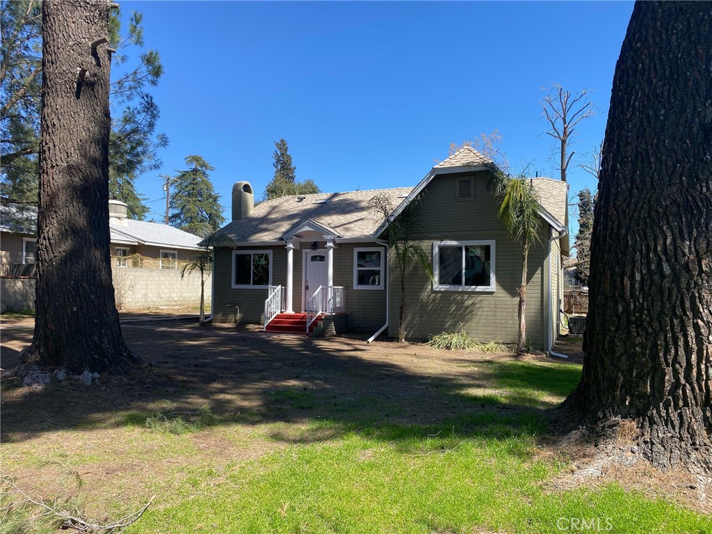 1454 N San Gorgonio Avenue | Similar Property Thumbnail