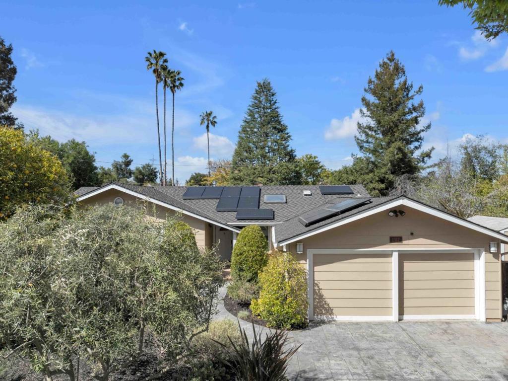 1317 Rossway Court | Similar Property Thumbnail 8