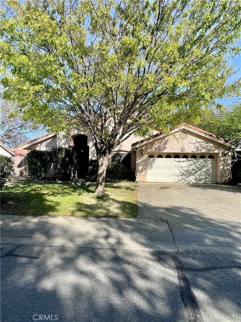 337 Meadowood Drive | Similar Property Thumbnail 8