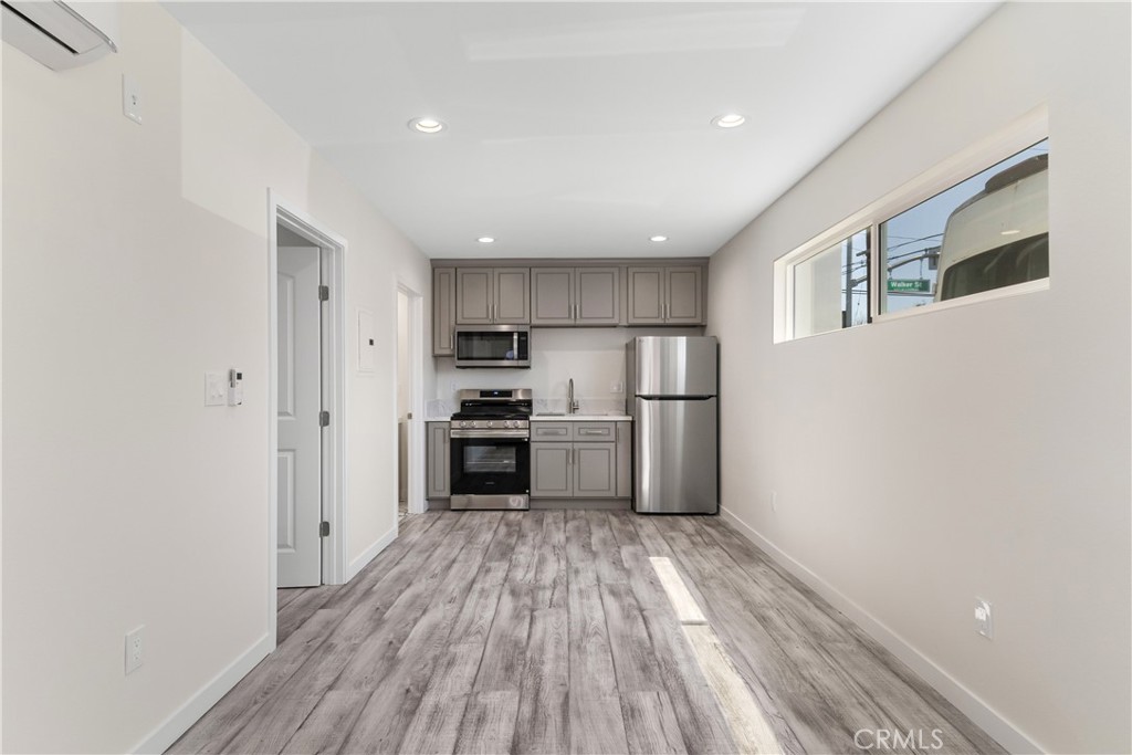 8703 Walker | Similar Property Thumbnail