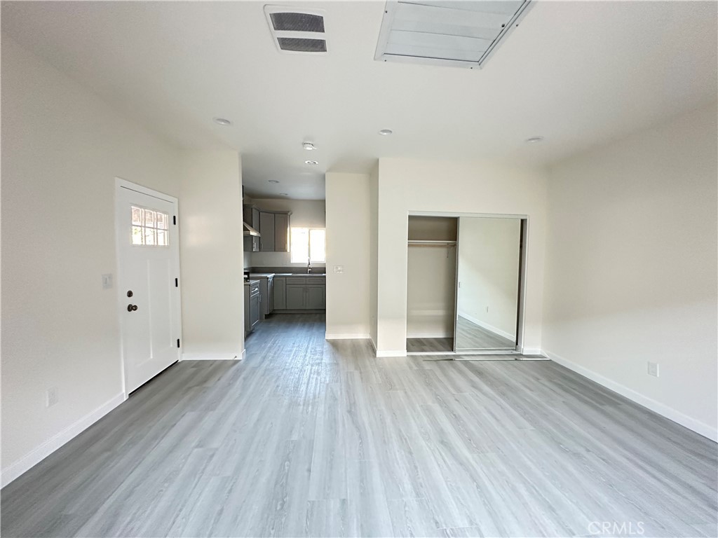 1515 W 147Th Street, #B | Similar Property Thumbnail