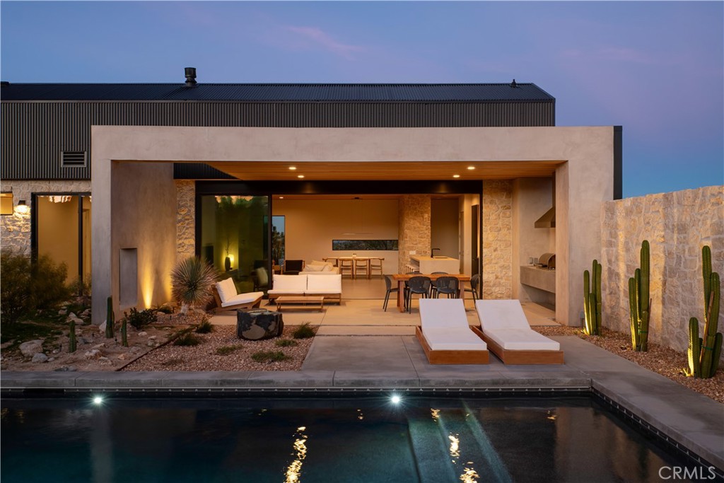 5047 Brisbane Avenue | Similar Property Thumbnail