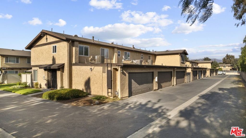 12346 Runnymede Street, #5, North Hollywood, CA 91605