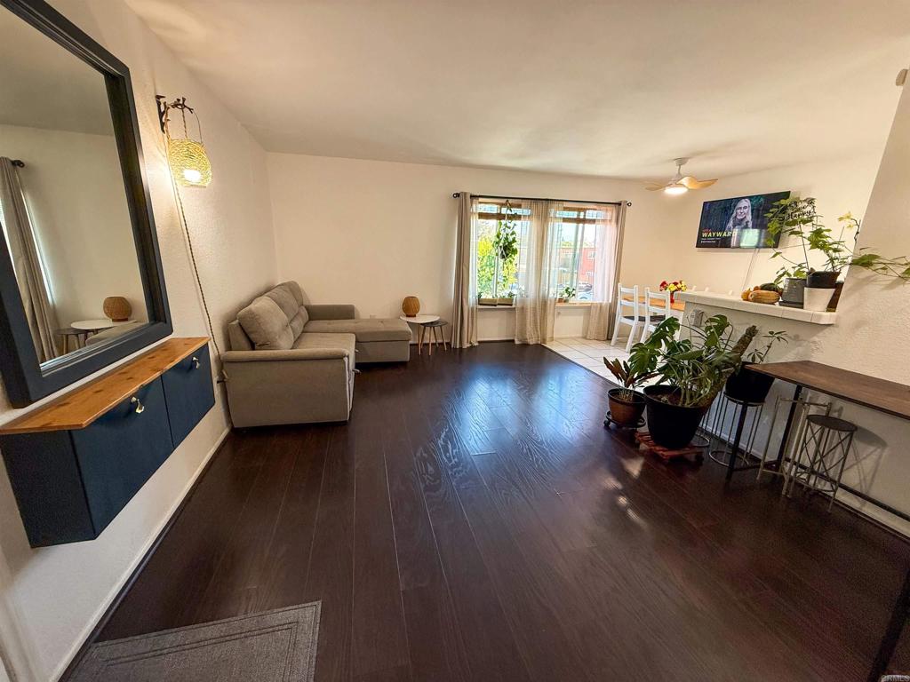 1675 Pentecost Way, #3 | Similar Property Thumbnail