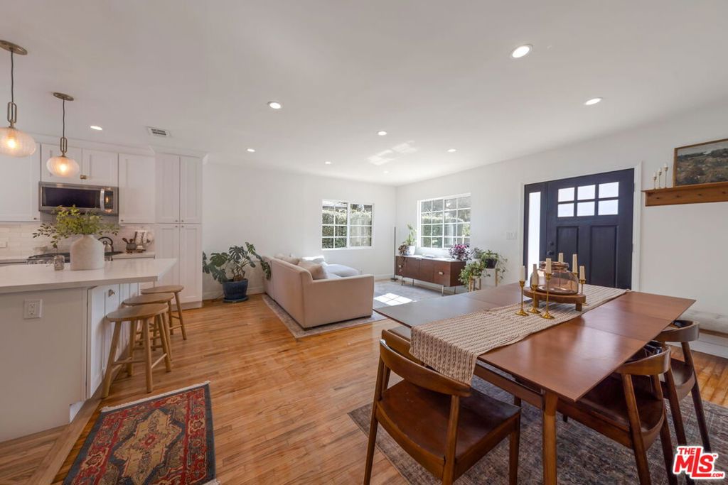 14333 Tiara Street | Similar Property Thumbnail