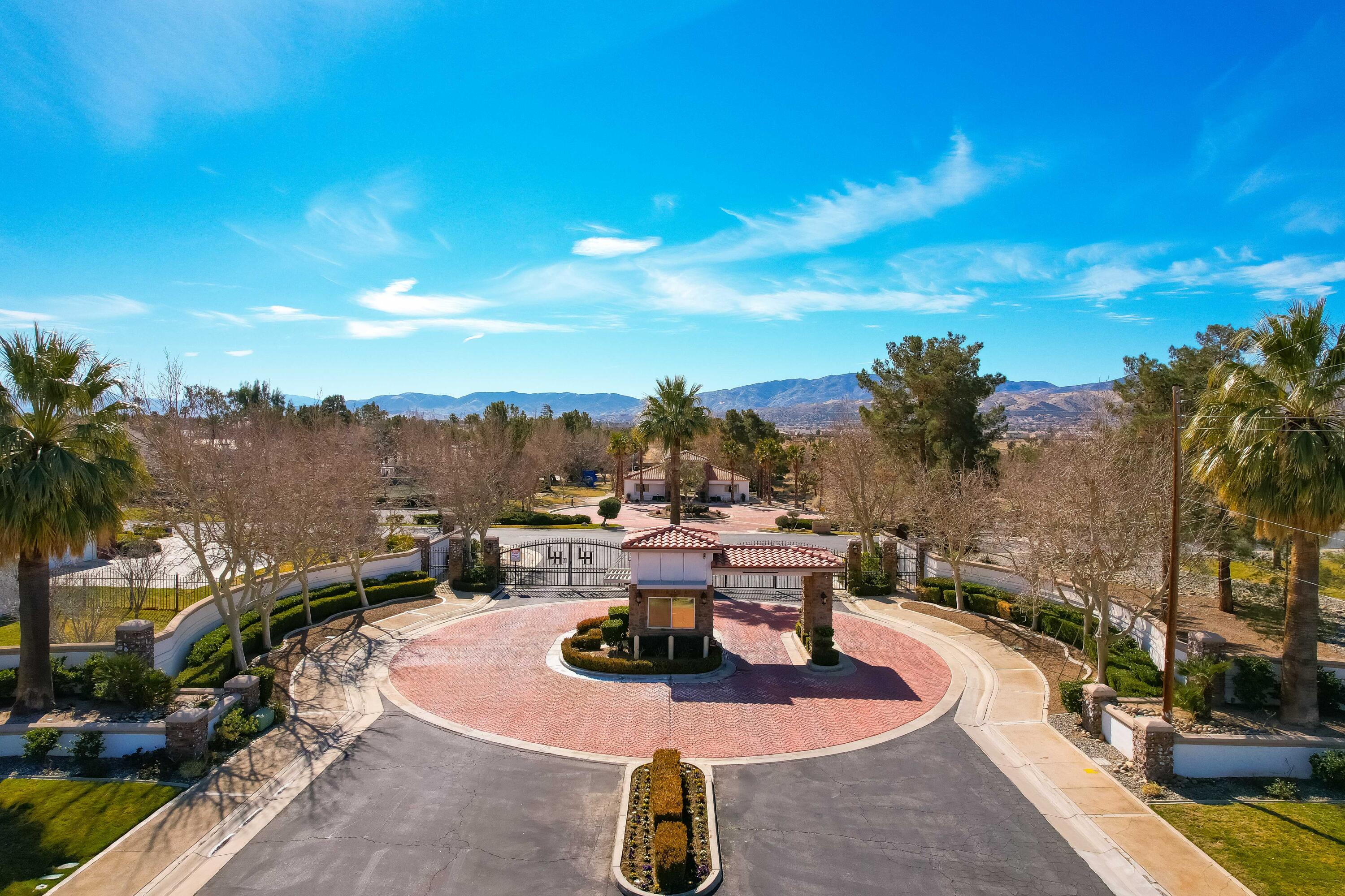 3319 Cam Hermanos | Similar Property Thumbnail