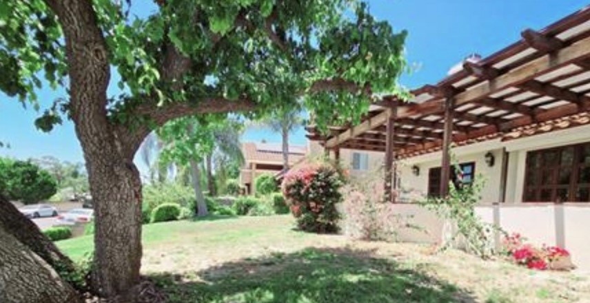 19613 Hiawatha | Similar Property Thumbnail