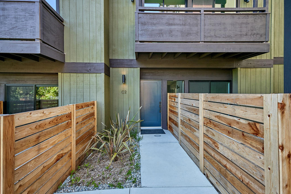 4201 Pennsylvania Avenue, #C2 | Similar Property Thumbnail